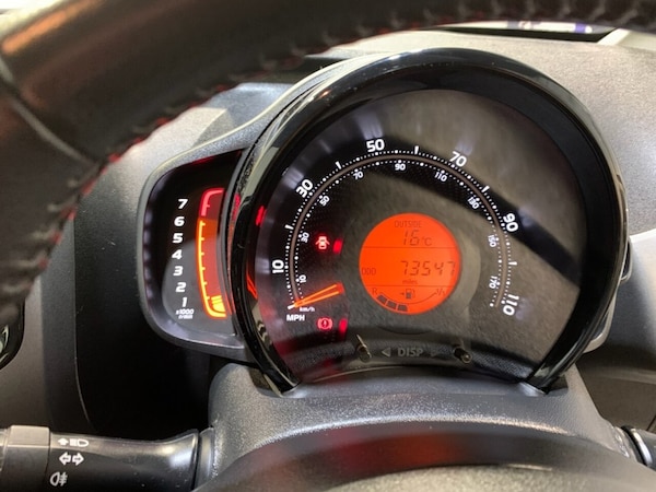 Used Toyota AYGO 2018 for sale - 76105970: Photo 42