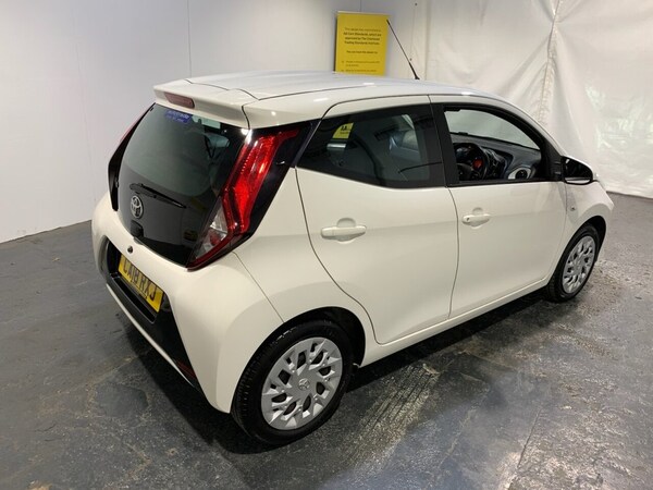 Used Toyota AYGO 2018 for sale - 76105970: Photo 6