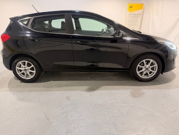 Used Ford Fiesta 2018 for sale - 79046613: Photo
