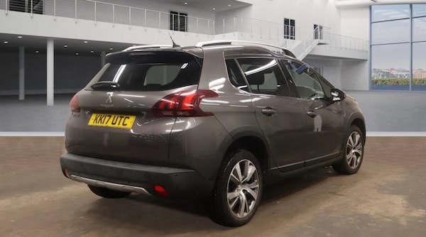 Used Peugeot 2008 2017 for sale - 76304321: Photo 2