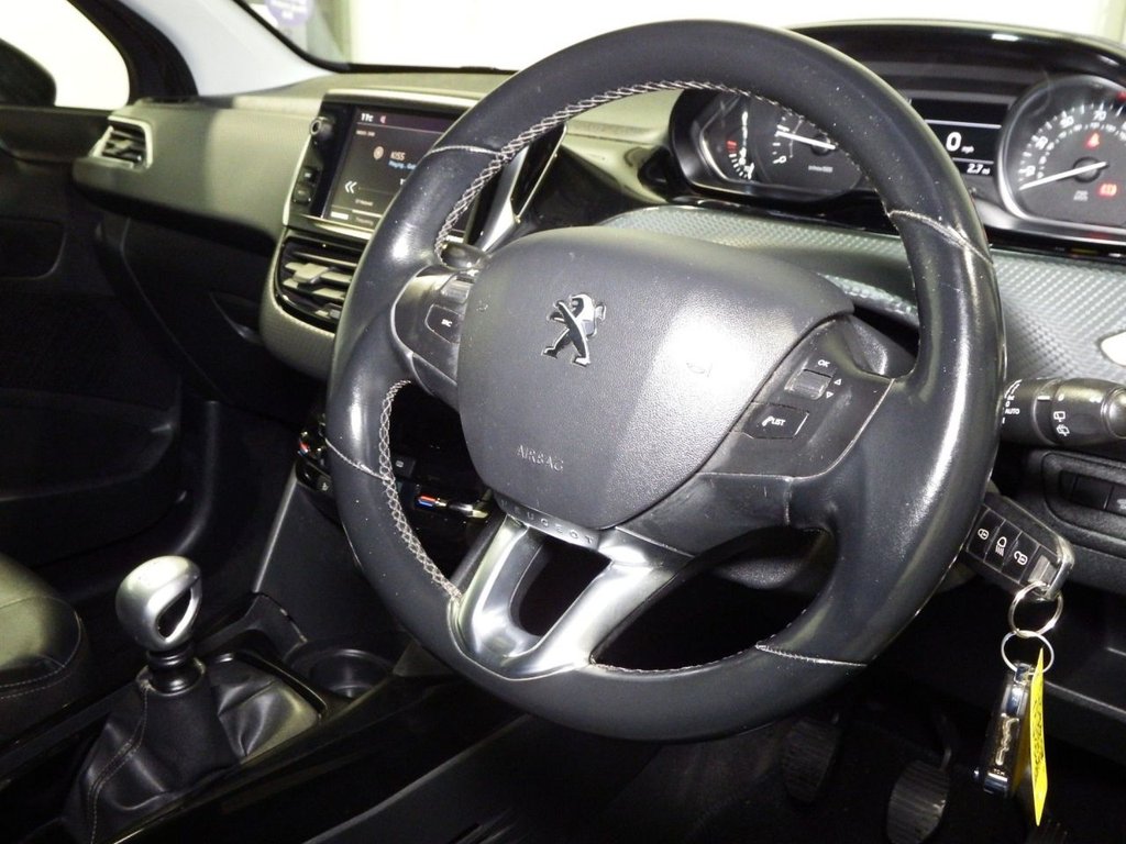 Used Peugeot 2008 2017 for sale - 76304321: Photo 49