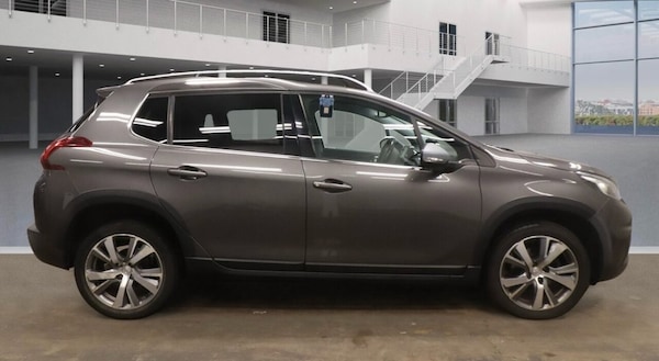 Used Peugeot 2008 2017 for sale - 76304321: Photo 8