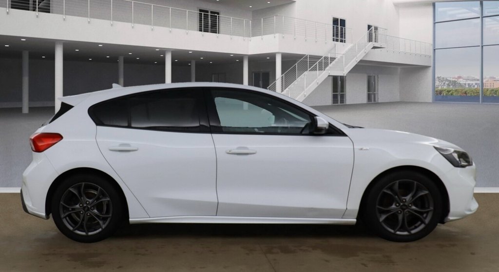 Used Ford Focus 2019 for sale - 76655305: Photo 11