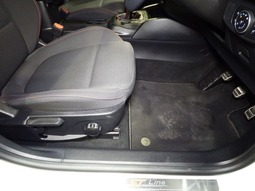 Used Ford Focus 2019 for sale - 76655305: Photo 33