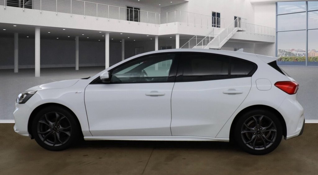 Used Ford Focus 2019 for sale - 76655305: Photo 4