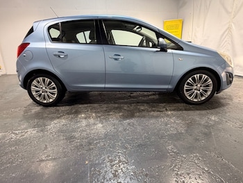 Used Vauxhall Corsa 2013 for sale - 77212572: Photo