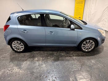 Used Vauxhall Corsa 2013 for sale - 77212572: Photo