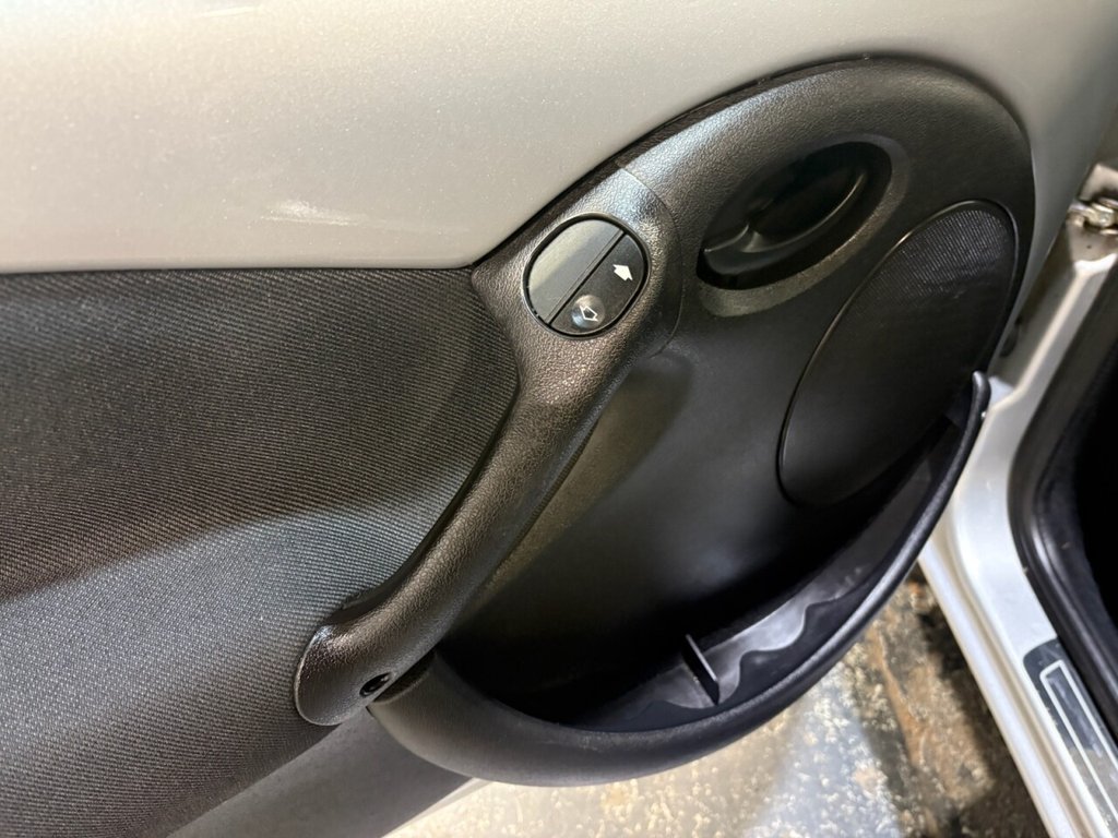 Used Ford Ka 2009 for sale - 76740624: Photo 29