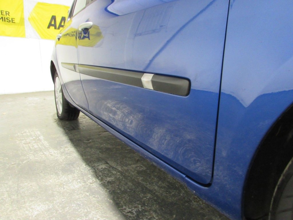 Used Renault Clio 2010 for sale - 77341680: Photo 21