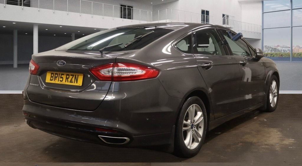 Used Ford Mondeo 2015 for sale - 76496507: Photo 6