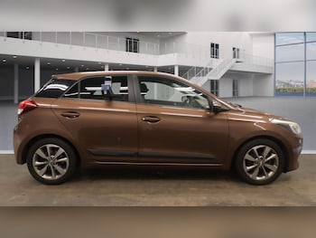 Used Hyundai i20 2015 for sale - 76256228: Photo 4