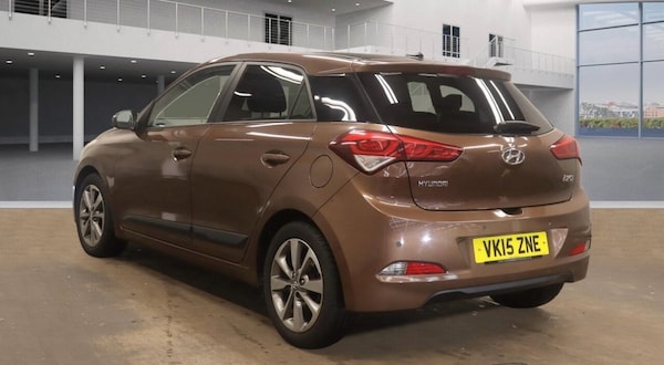 Used Hyundai i20 2015 for sale - 76256228: Photo 6