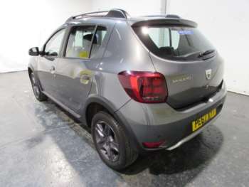 Used Dacia Sandero Stepway 2017 for sale - 75037919: Photo