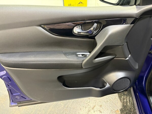 Used Nissan Qashqai 2017 for sale - 74806369: Photo 28