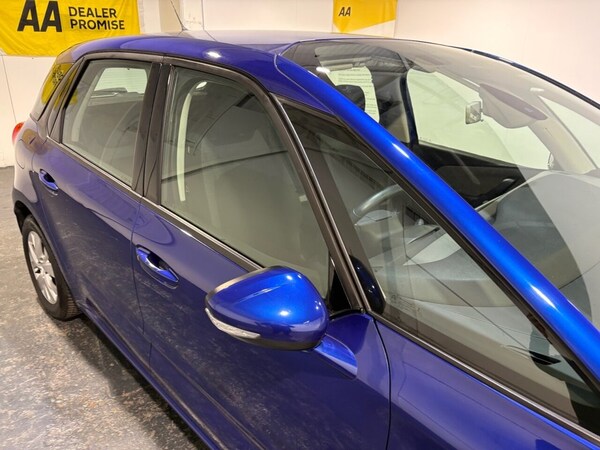 Used Citroen C4 Picasso 2017 for sale - 74065207: Photo 14