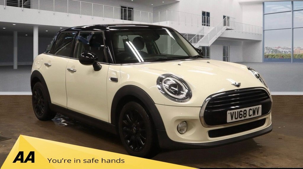 Used MINI Hatch 2018 for sale - 77734635: Photo 1