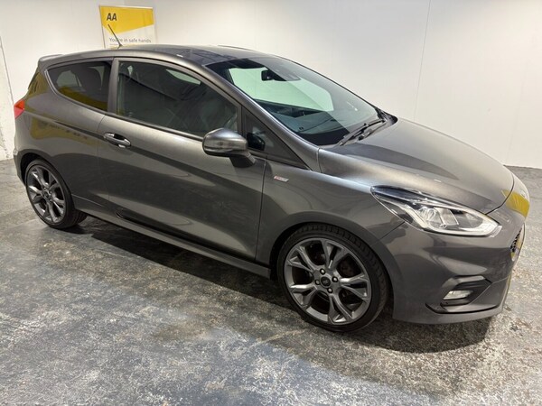 Used Ford Fiesta 2018 for sale - 76162968: Photo 30