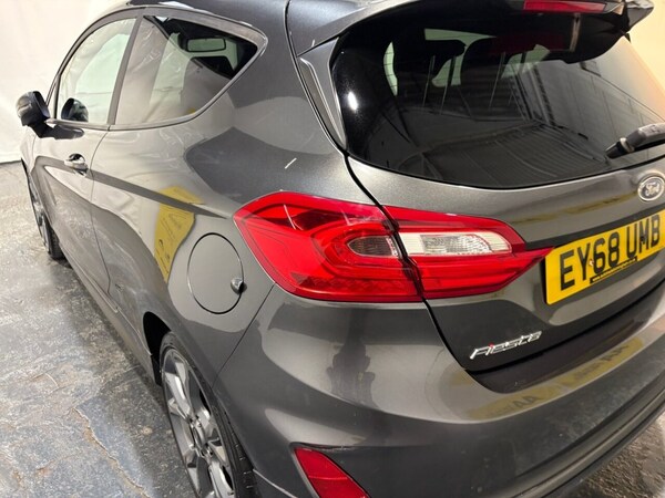 Used Ford Fiesta 2018 for sale - 76162968: Photo 47