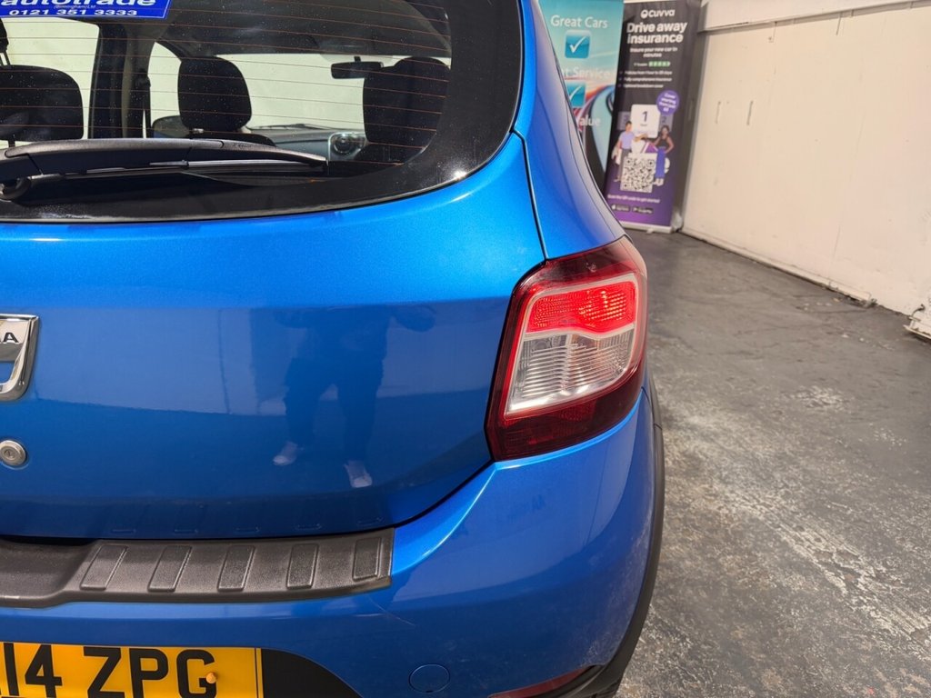 Used Dacia Sandero Stepway 2014 for sale - 77680535: Photo 24