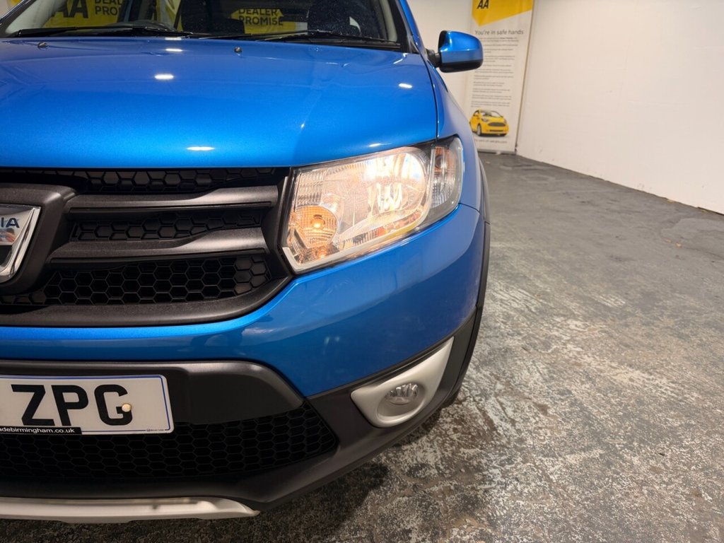 Used Dacia Sandero Stepway 2014 for sale - 77680535: Photo 37