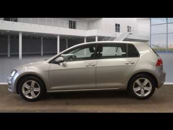 Used Volkswagen Golf 2017 for sale - 75306904: Photo