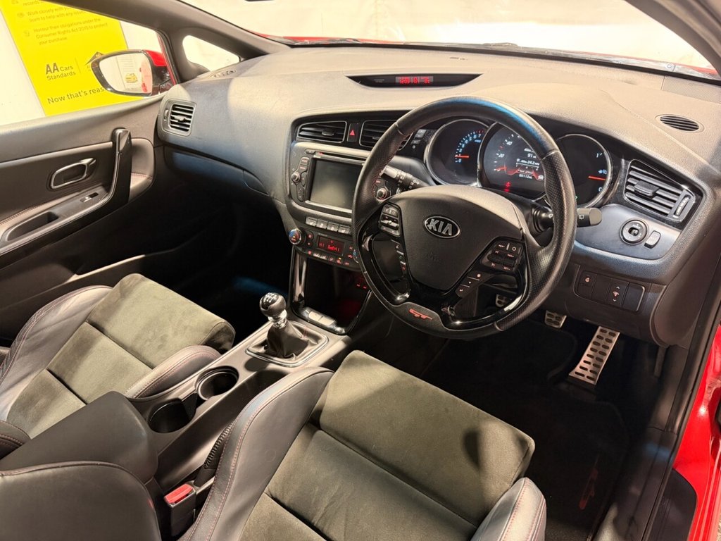 Used Kia Ceed 2015 for sale - 76962613: Photo 13