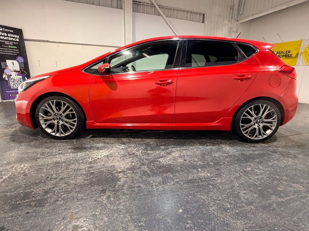 Used Kia Ceed 2015 for sale - 76962613: Photo 2