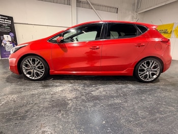 Used Kia Ceed 2015 for sale - 76962613: Photo