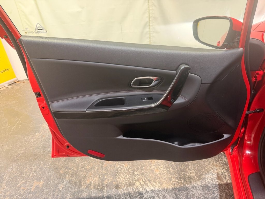 Used Kia Ceed 2015 for sale - 76962613: Photo 35