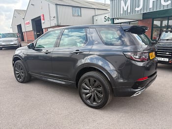 Used Land Rover Discovery Sport 2019 for sale - 79641049: Photo