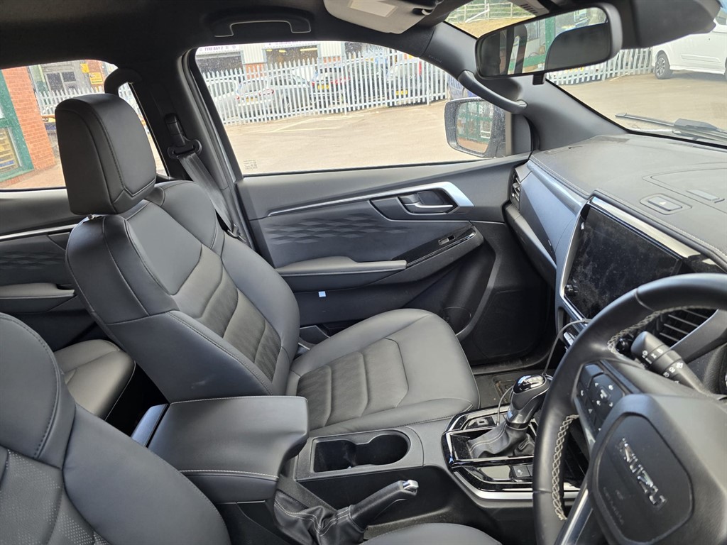 Used Isuzu D-Max 2025 for sale - 76948691: Photo 2