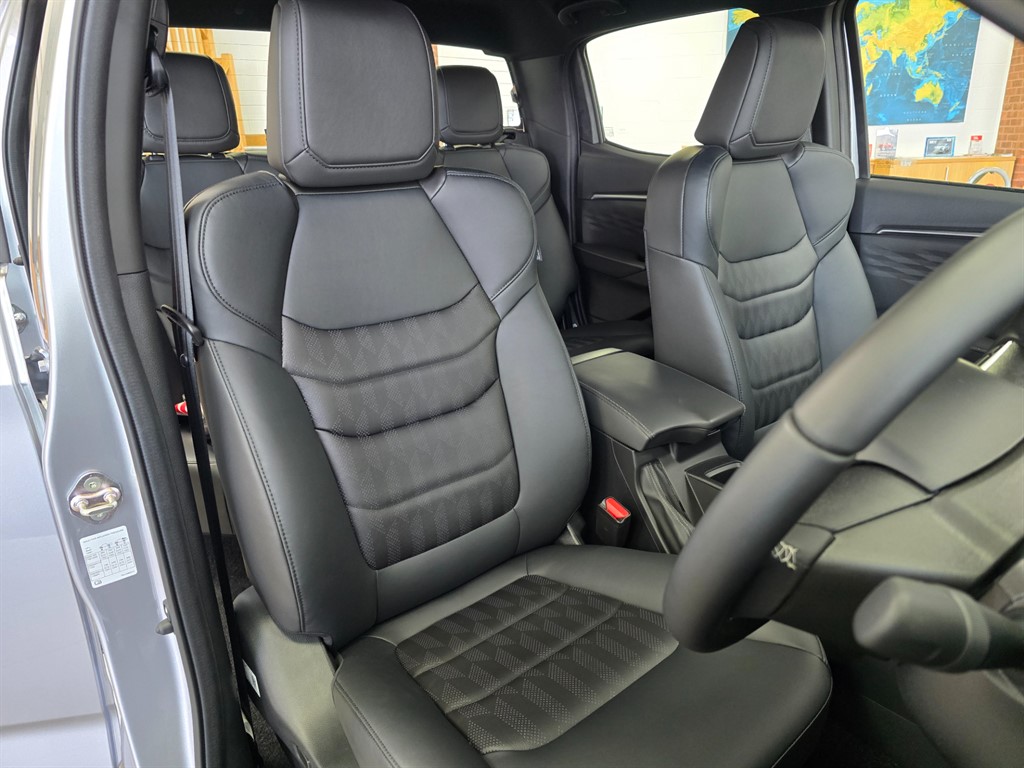 Used Isuzu D-Max 2025 for sale - 77877949: Photo 3