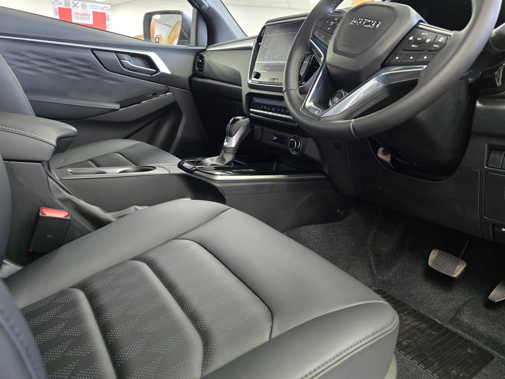 Used Isuzu D-Max 2025 for sale - 77877949: Photo 4