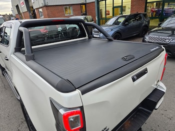 Used Isuzu D-Max 2023 for sale - 77679146: Photo