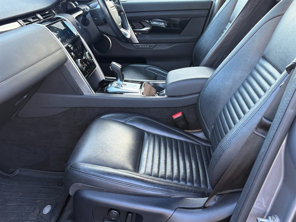 Used Land Rover Discovery Sport 2019 for sale - 76640618: Photo 5