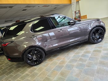 Used Land Rover Discovery 2025 for sale - 79761975: Photo