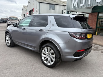Used Land Rover Discovery Sport 2020 for sale - 78239835: Photo
