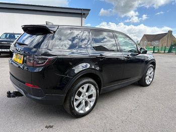 Used Land Rover Discovery Sport 2021 for sale - 78849550: Photo