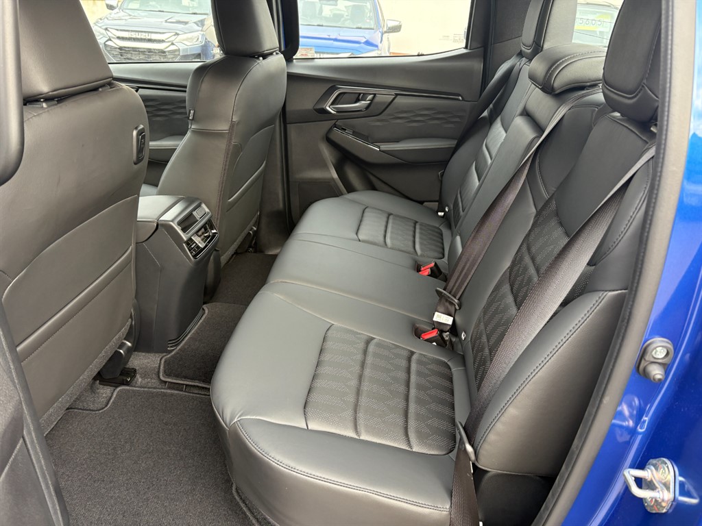 Used Isuzu D-Max 2025 for sale - 77326570: Photo 4