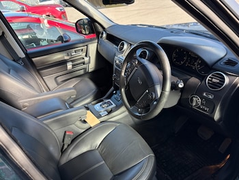 Used Land Rover Discovery 2014 for sale - 76184145: Photo 4