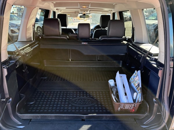 Used Land Rover Discovery 2014 for sale - 76184145: Photo 6