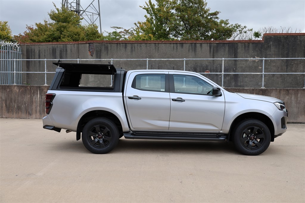 Used Isuzu D-Max 2025 for sale - 78014867: Photo 1