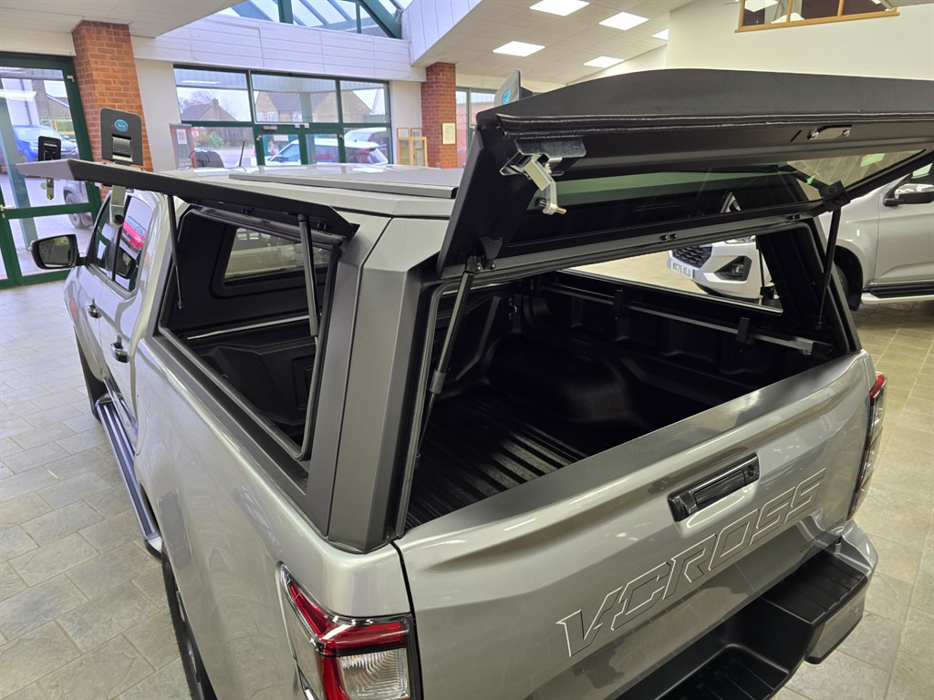 Used Isuzu D-Max 2025 for sale - 78014867: Photo 2