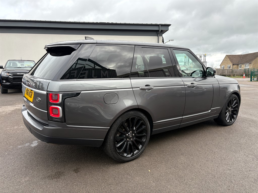 Used Land Rover Range Rover 2018 for sale - 76557079: Photo 3