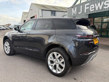Used Land Rover Range Rover Evoque 2021 for sale - 77492938: Photo