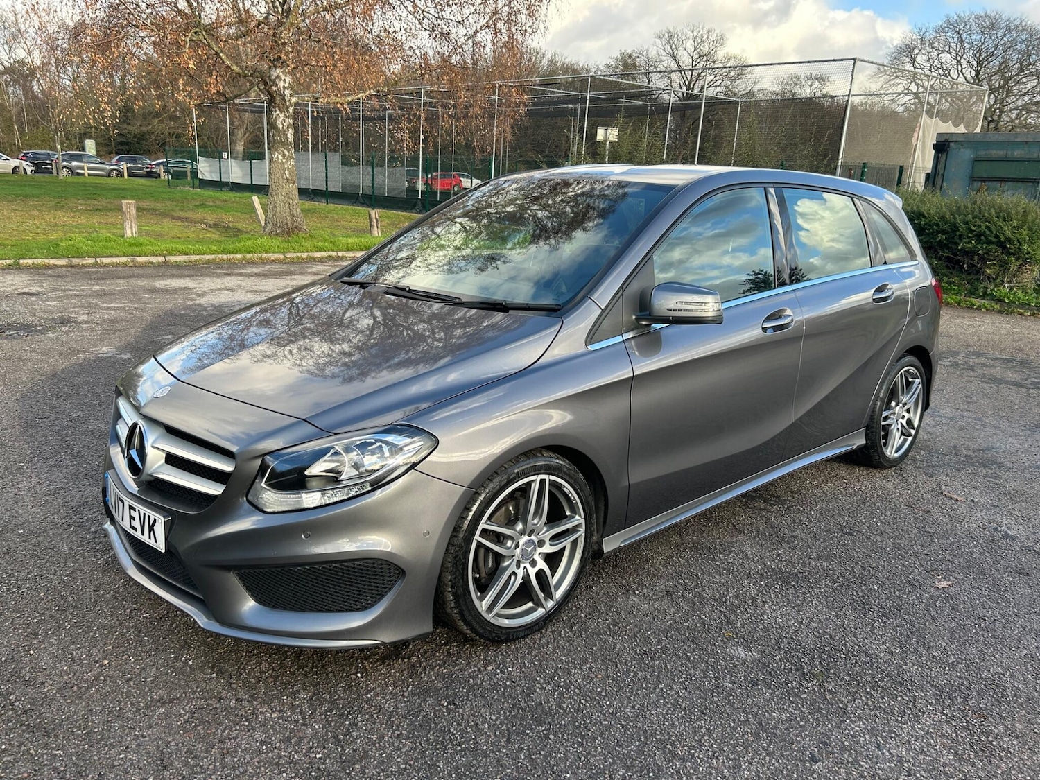Used Mercedes-Benz B Class 2017 for sale - 76898411: Photo 5