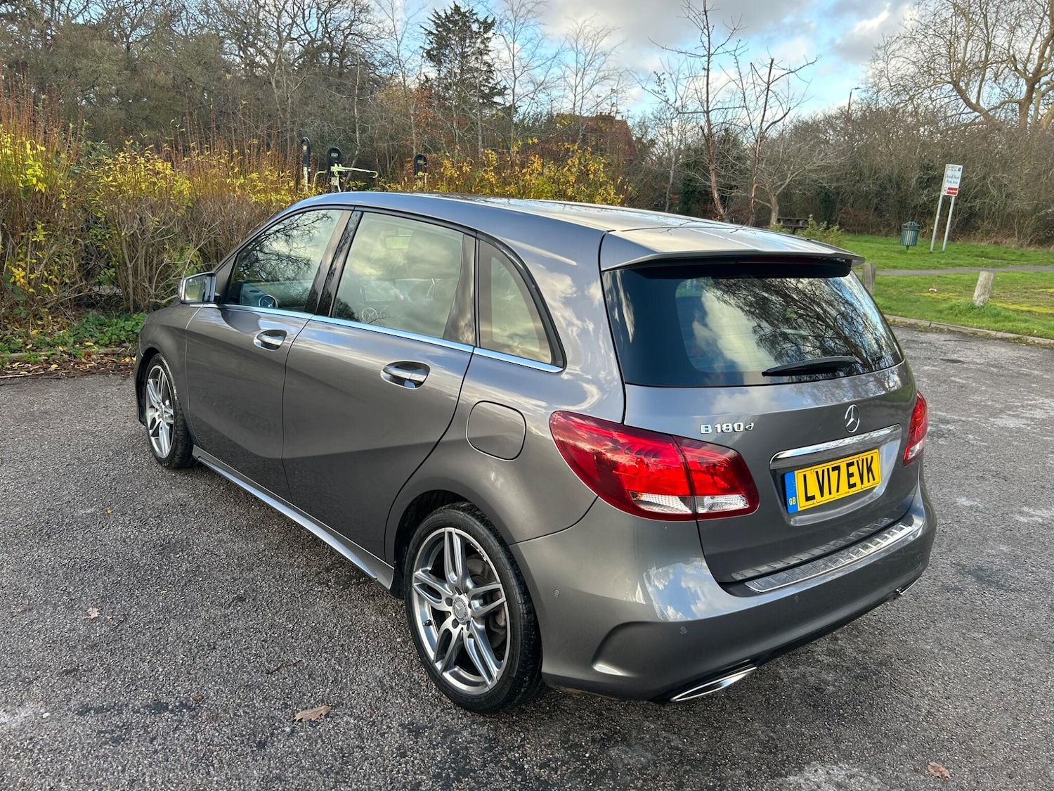 Used Mercedes-Benz B Class 2017 for sale - 76898411: Photo 8