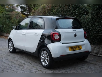 Used smart forfour 2018 for sale - 76472610: Photo