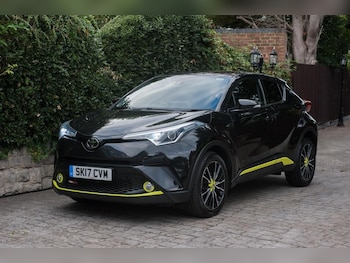 Used Toyota C-HR 2017 for sale - 75726261: Photo