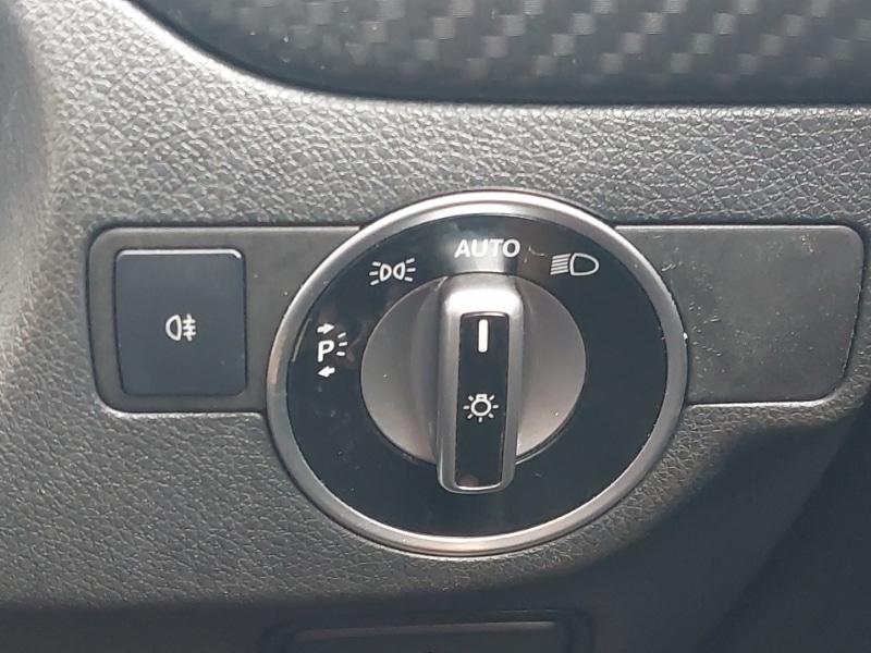 Used Mercedes-Benz A-Class 2016 for sale - 77999857: Photo 18